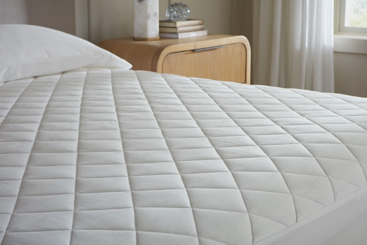 Saatva Signature Mattress Pad