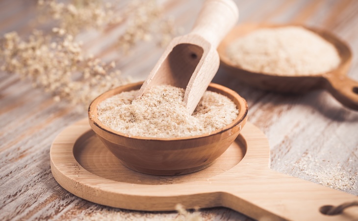 Bowl of psyllium husk powder